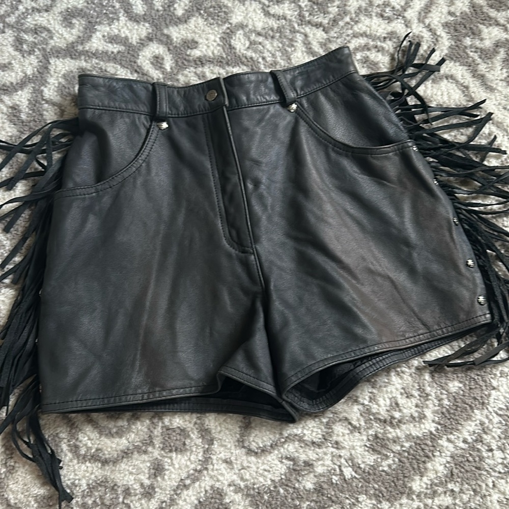 Harley 🖤 Shorts